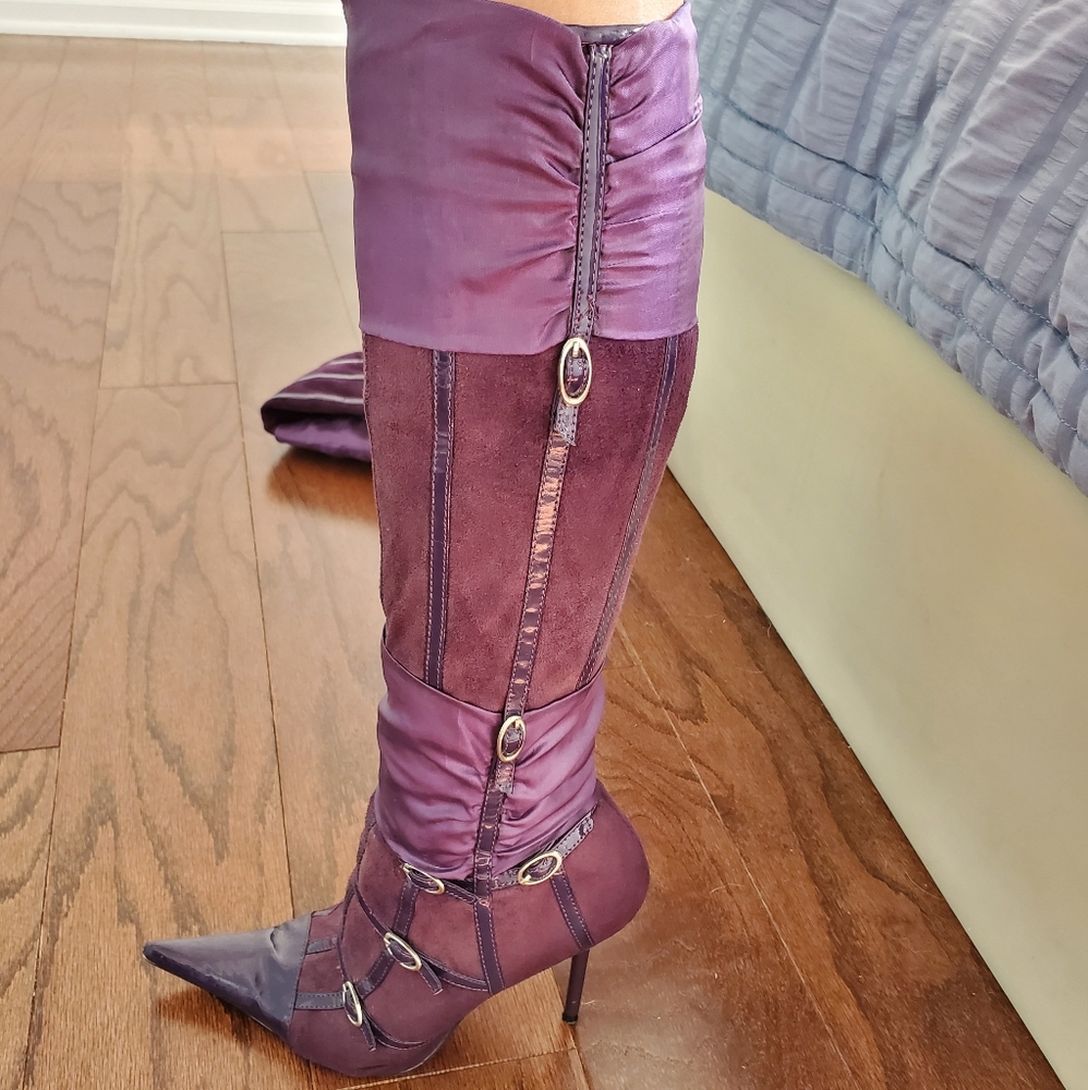 SDS knee-length high-heeled boots